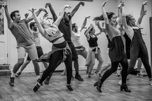 Victoria Serra (Flaemmchen) and the cast of GRAND HOTEL dance up a storm Photo