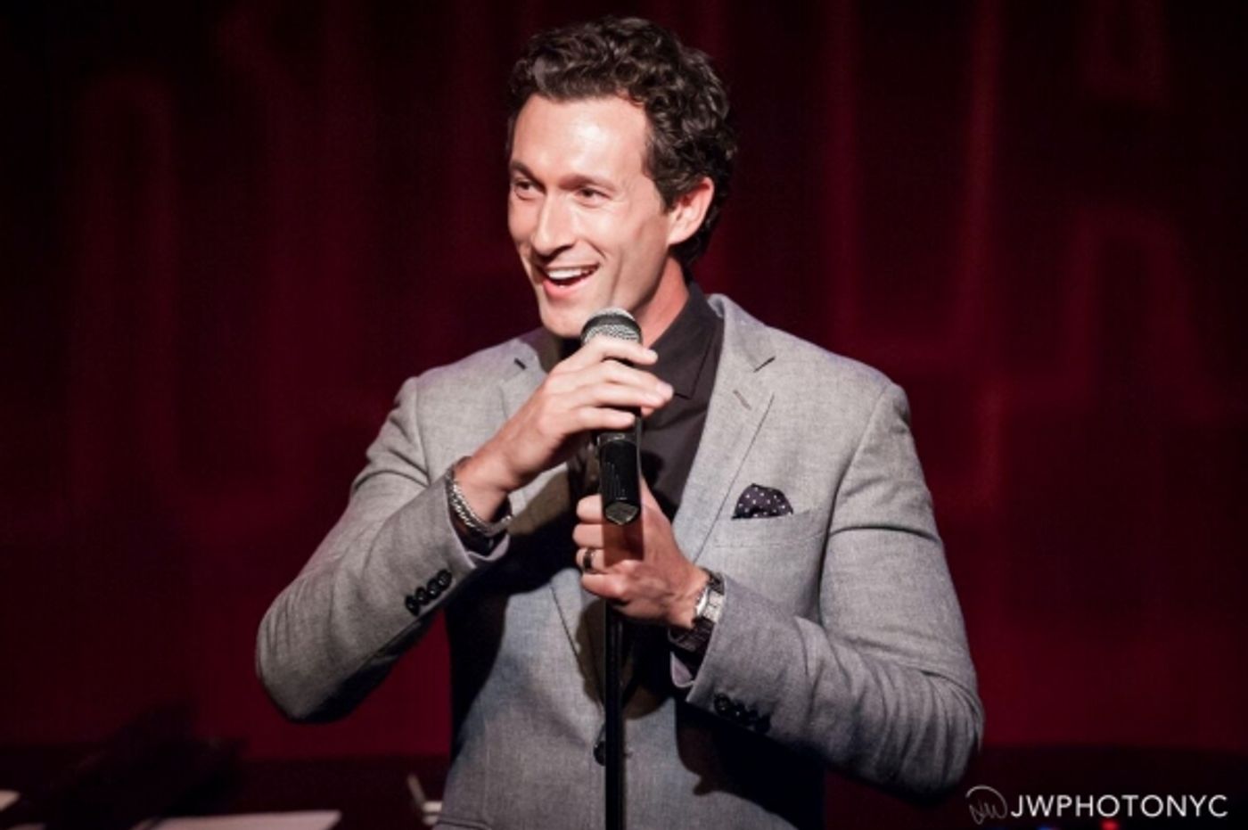 Photo Flash: Broadway's Aaron Lazar Plays Birdland  Image