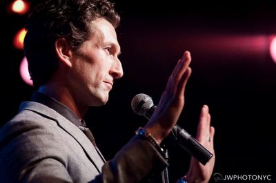 Aaron Lazar Photo
