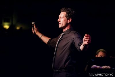 Aaron Lazar Photo