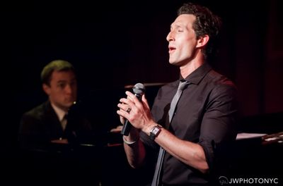 Aaron Lazar Photo
