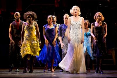Sutton Foster & Cast Photo