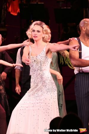 Sutton Foster @ BroadwayWorld Sutton Foster Photo