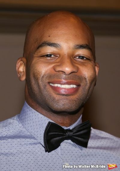 Brandon Victor Dixon Photo