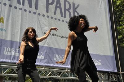 Donna Marie Asbury and Brandy Norwood Photo