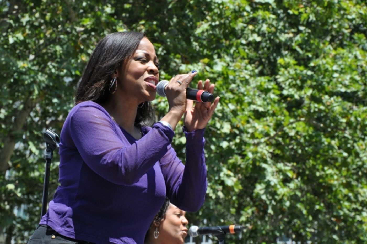 Photo Coverage: CHICAGO, MAMMA MIA!, FINDING NEVERLAND & More Perform at Broadway in Bryant Park!  Image
