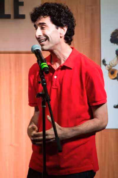 John Cariani Photo