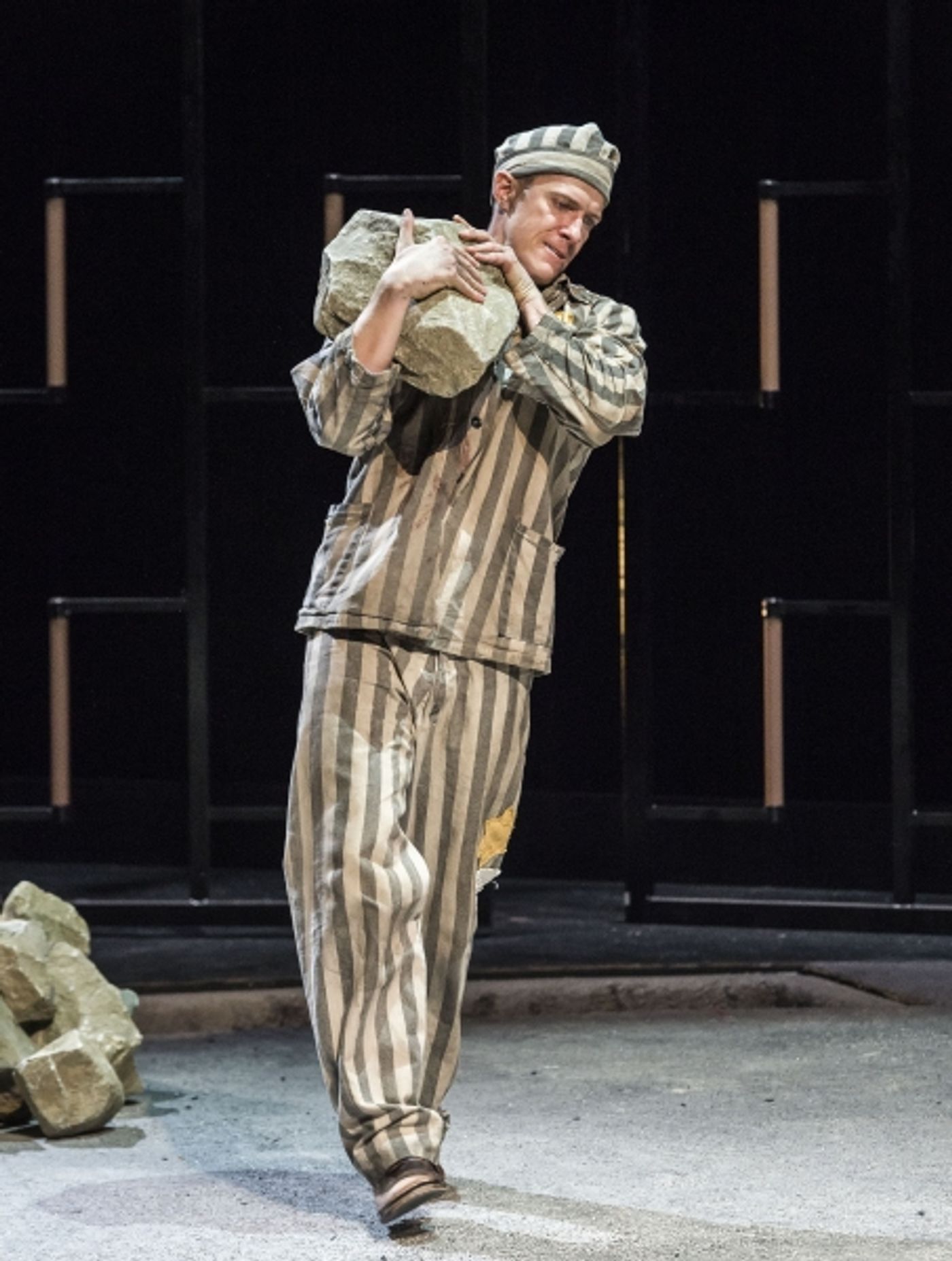 Photo Flash: First Look at Charlie Hofheimer, Patrick Heusinger, Andy Mientus, Jake Shears and More in BENT at the Taper  Image