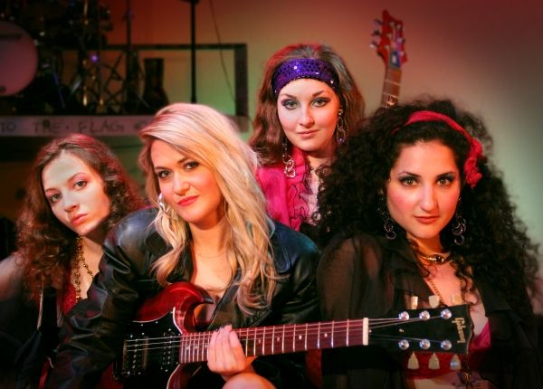 Alyssa Batsakis, Julie Grisham as Sherrie, Micala Behrens and Sarah Lazar Photo