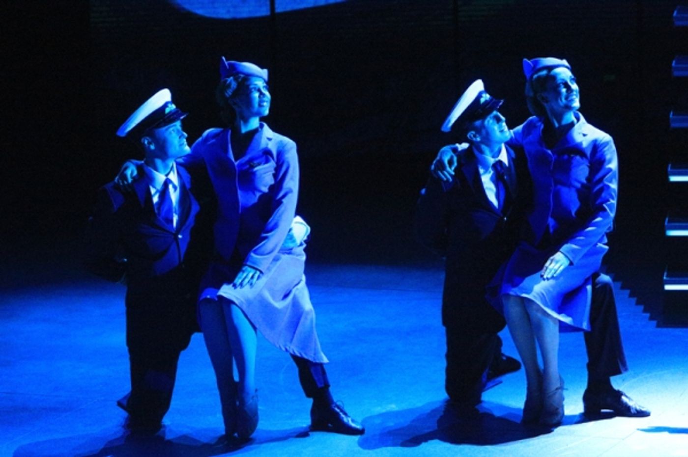 Photo Flash: First Look- SINATRA at London Palladium  Image