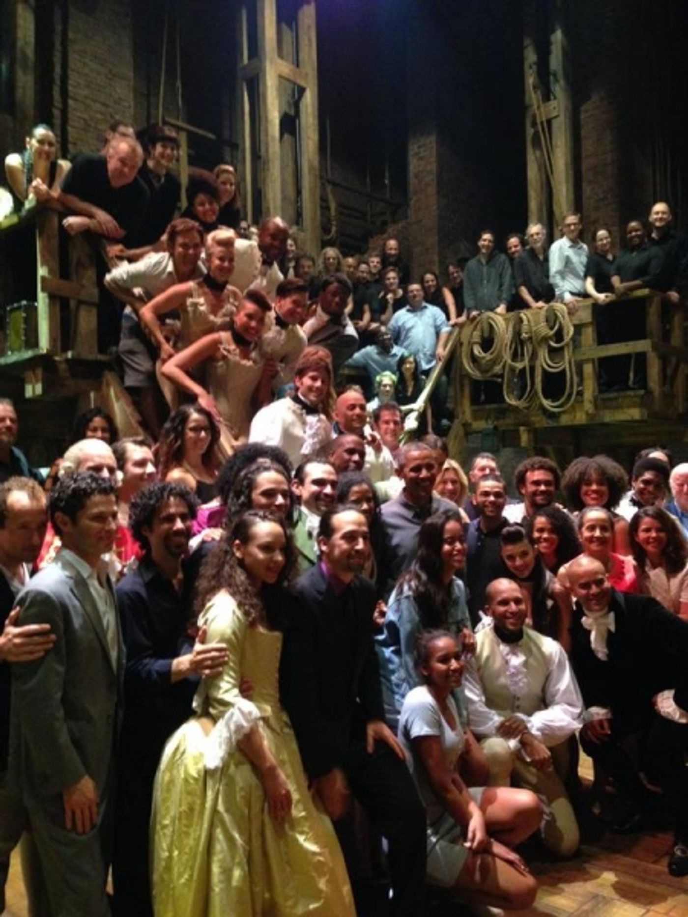 Photo Coverage: President Obama Poses with the HAMILTON Cast!  Image