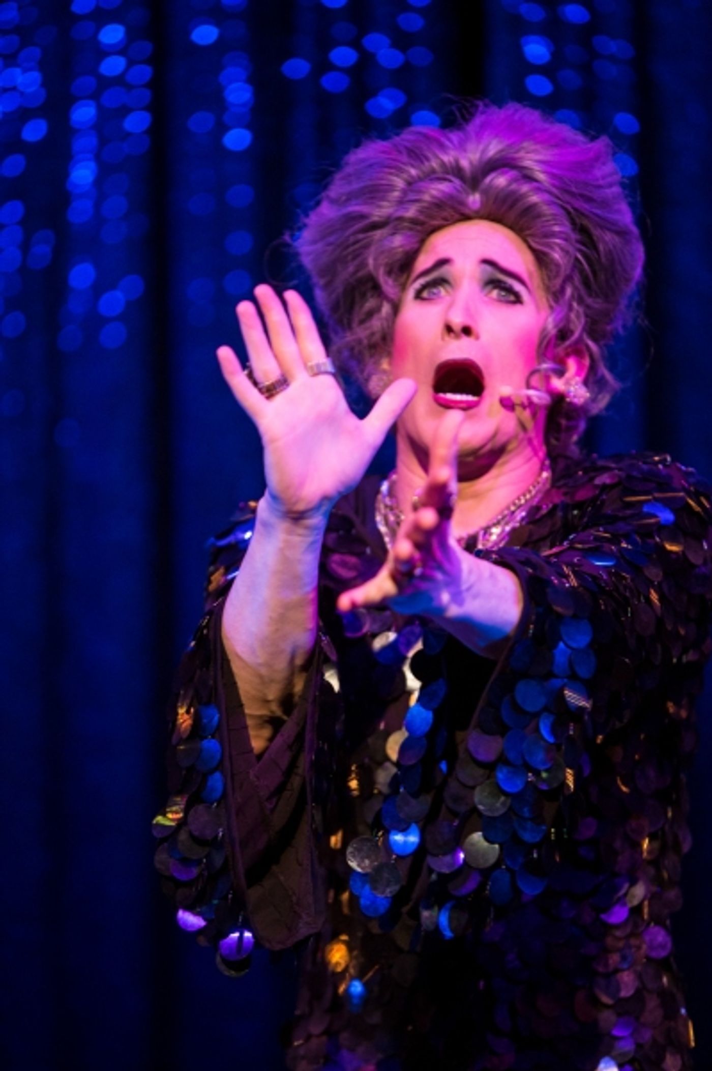 Photo Flash: First Look at MRS. SMITH'S BROADWAY CAT-TACULAR! Off-Broadway  Image