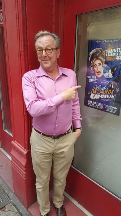 Edward Hibbert Photo