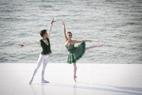 Mary Carmen Catoya and Kleber Rebello Photo