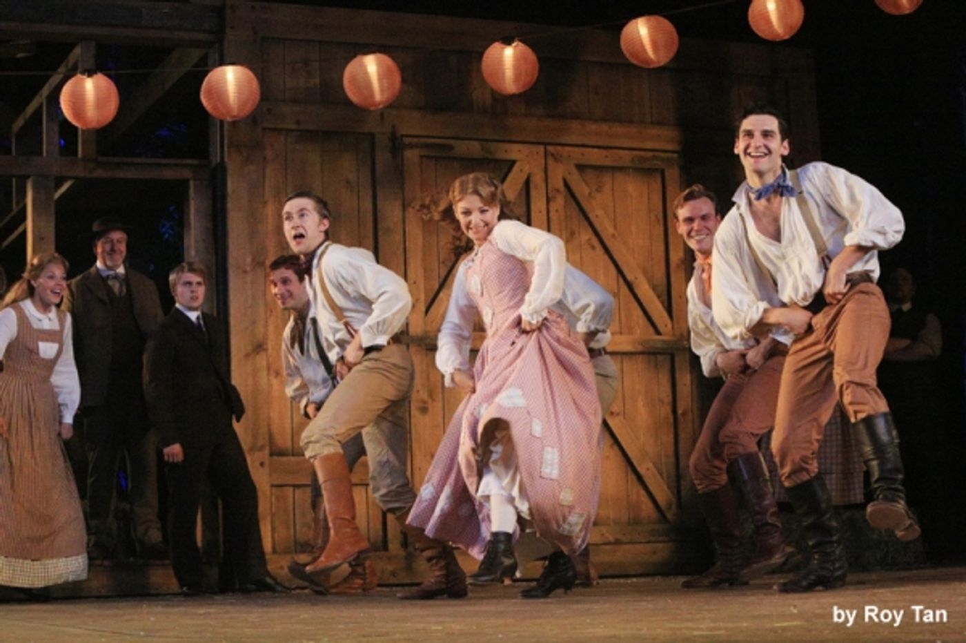 Photo Flash Exclusive: First Look at Alex Gaumond?& Laura Pitt-Pulford in SEVEN BRIDES FOR SEVEN BROTHERS  Image
