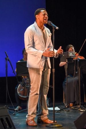 Derrick Baskin @ BroadwayWorld Derrick Baskin Photo