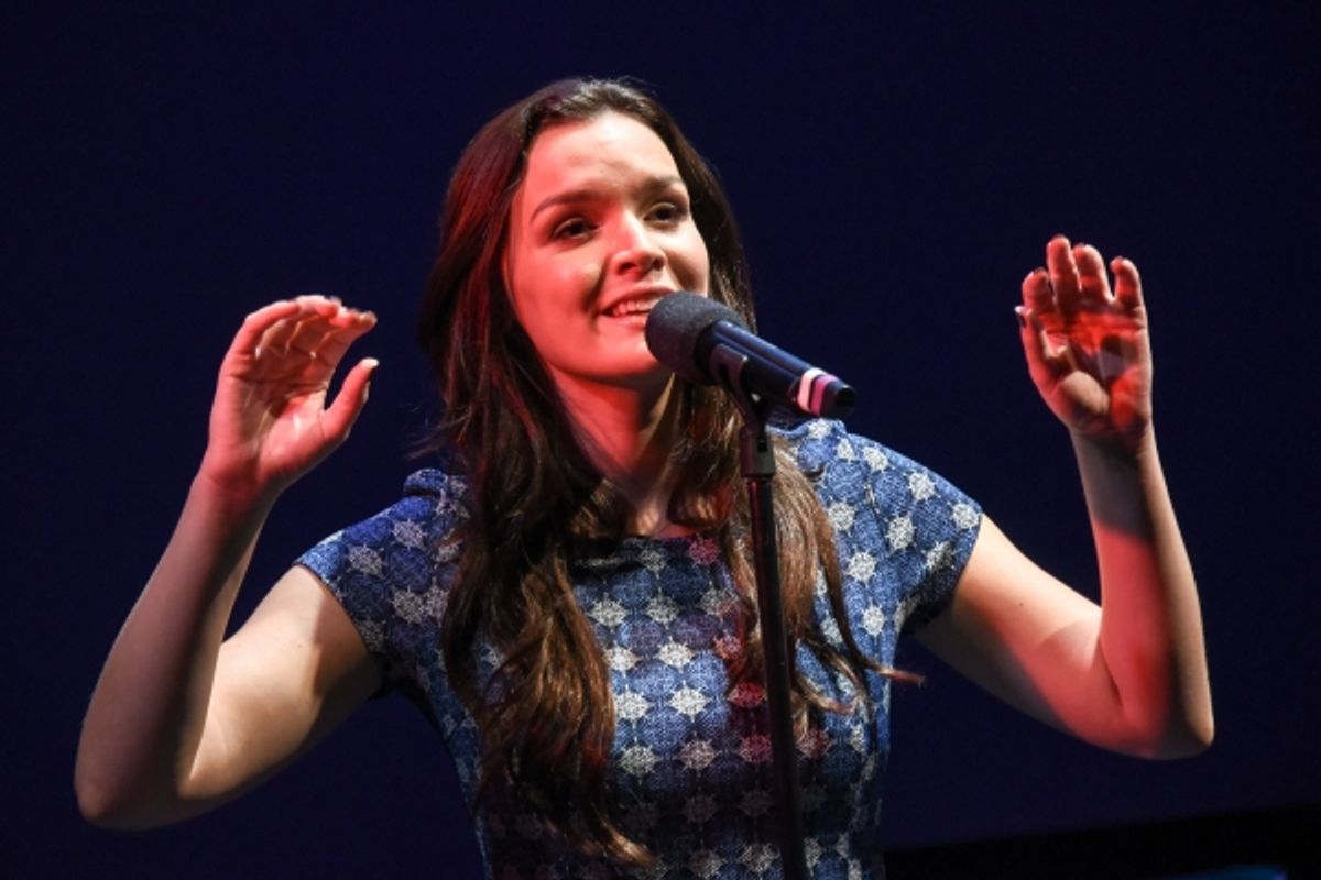 Jennifer Damiano at 