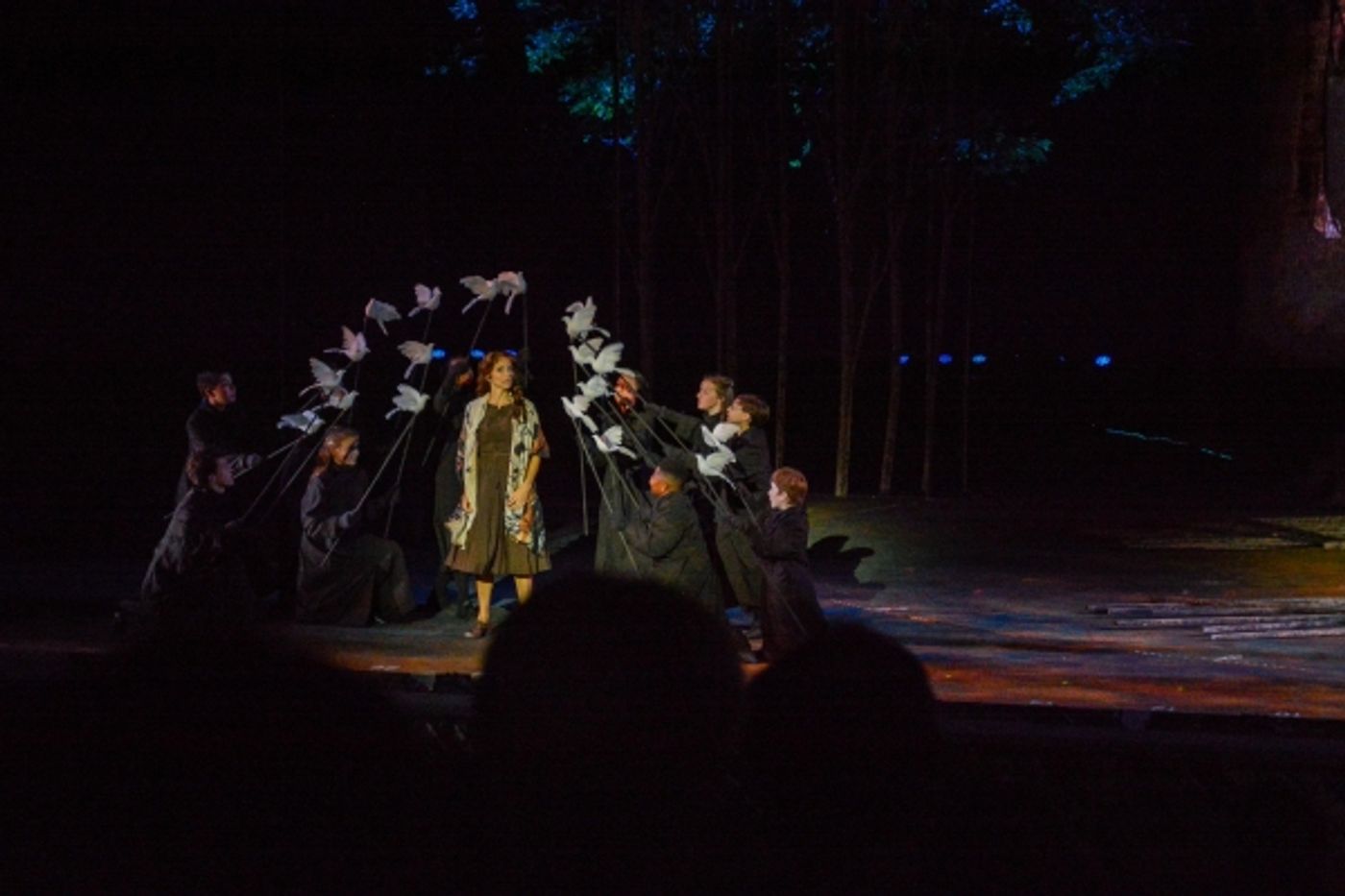 Photo Flash: First Look at Heather Headley, Erin Dilly, Rob McClure and More in INTO THE WOODS at The Muny  Image