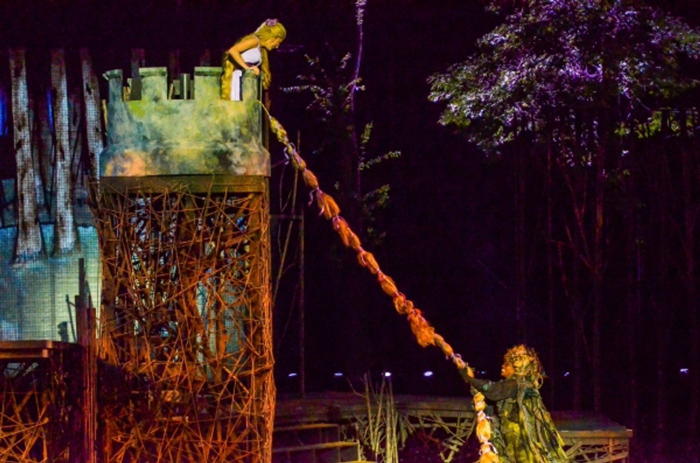 Photo Flash: First Look at Heather Headley, Erin Dilly, Rob McClure and More in INTO THE WOODS at The Muny  Image