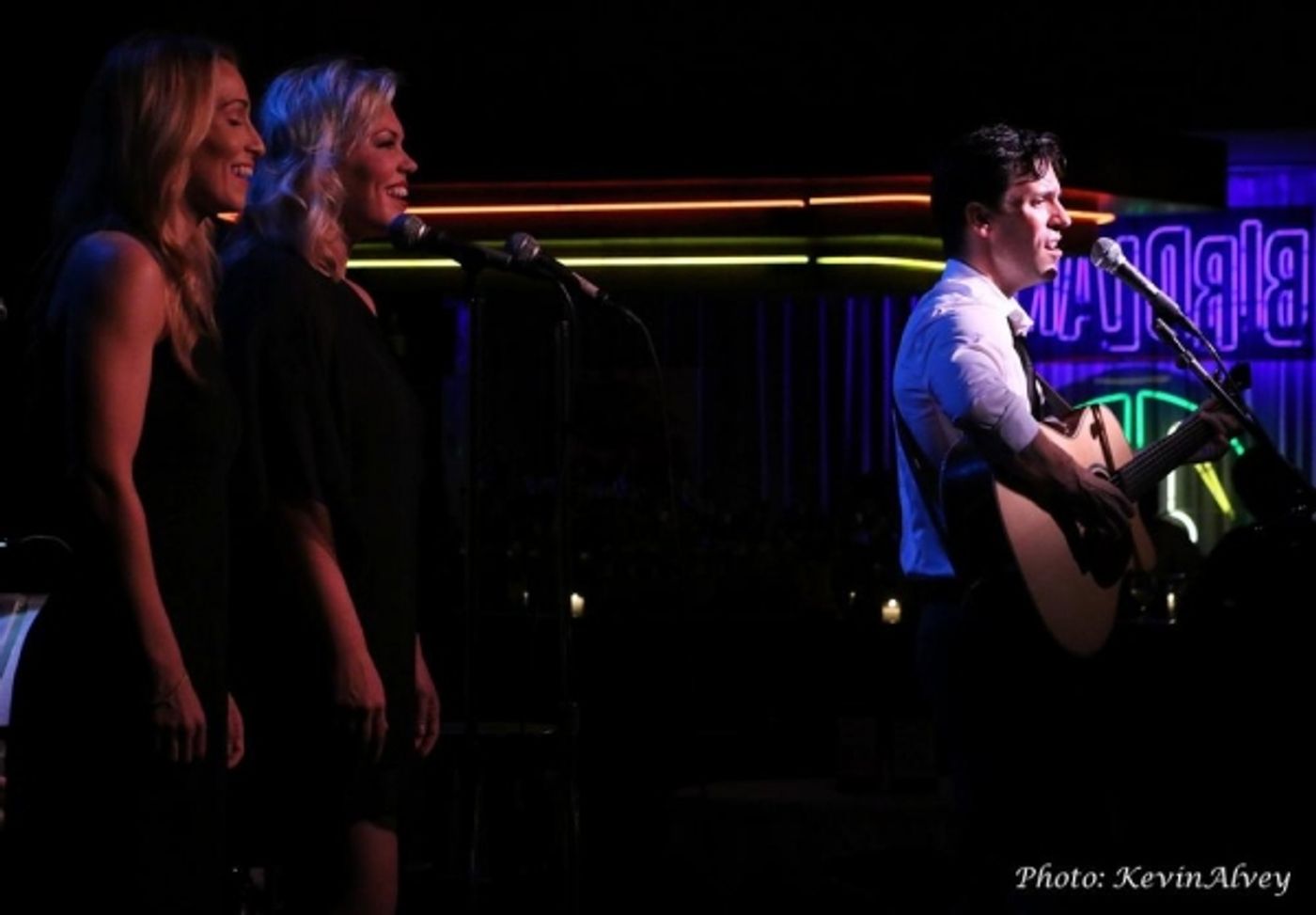 Photo Flash: ON THE TOWN's Clyde Alves Plays Birdland  Image