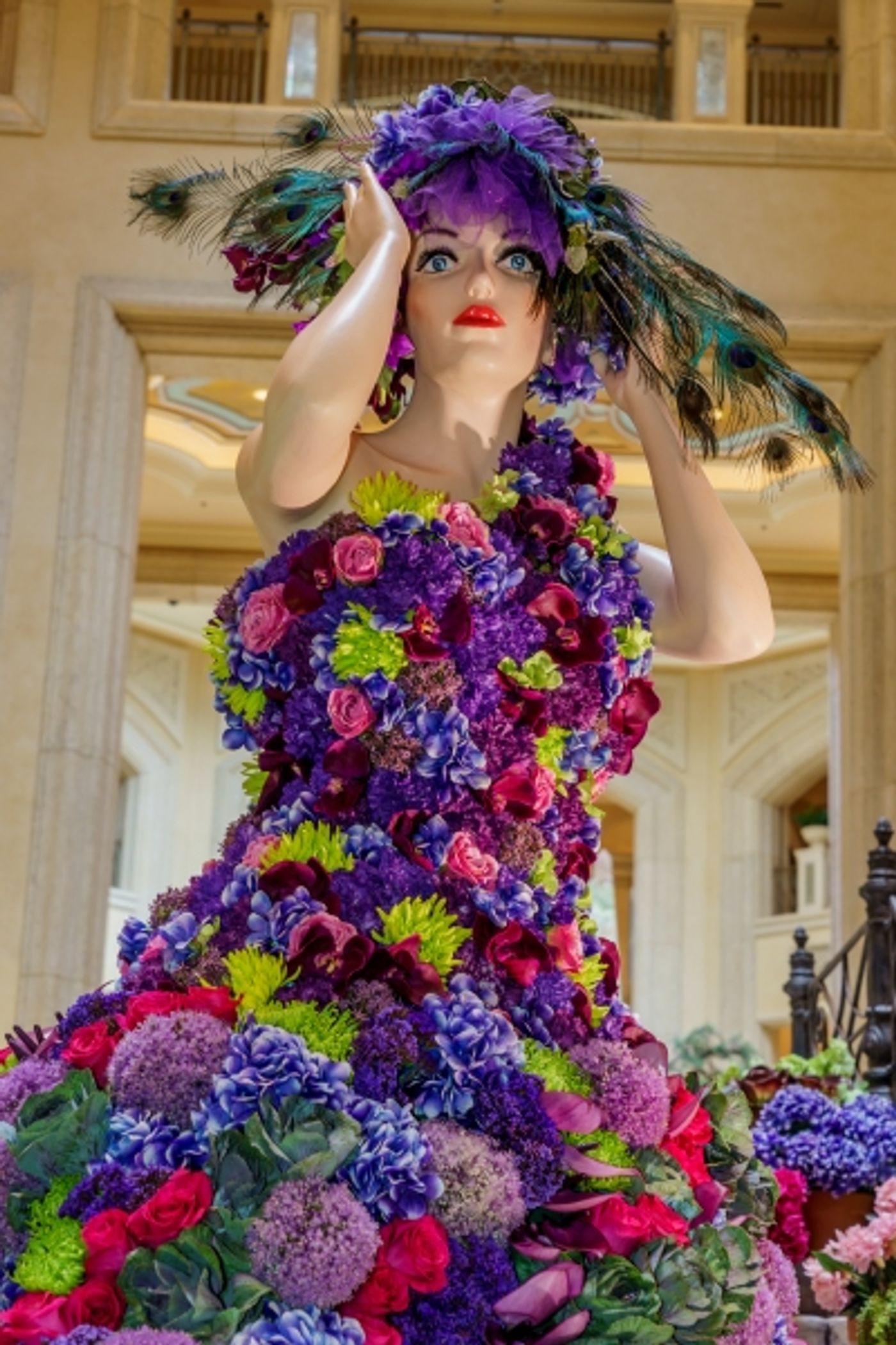 Photo Flash: Floral Display at The Palazzo Transforms for July's Hot Summer Nights Photo Flash: Floral Display at The Palazzo Transforms for July's Hot Summer Nights Image
