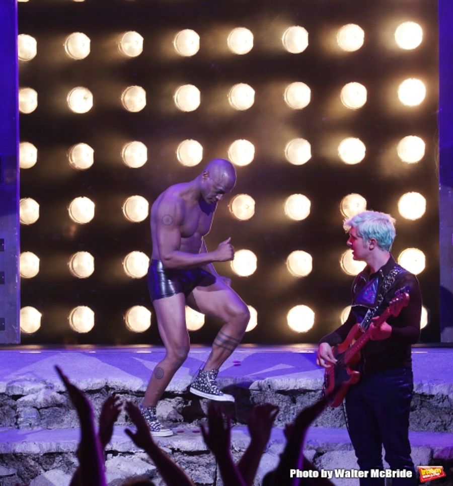Photo Coverage: Taye Diggs Takes First Bows in HEDWIG AND THE ANGRY INCH! Image