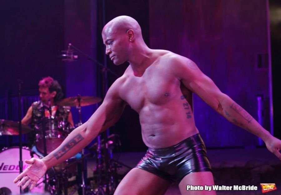 Photo Coverage: Taye Diggs Takes First Bows in HEDWIG AND THE ANGRY INCH! Image