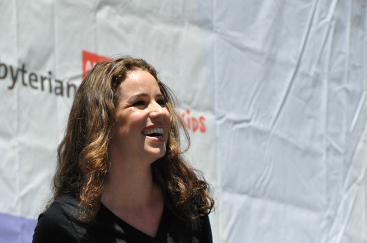 Photo Coverage: Casts of KINKY BOOTS, BEAUTIFUL, PHANTOM & More Perform in Bryant Park  Image