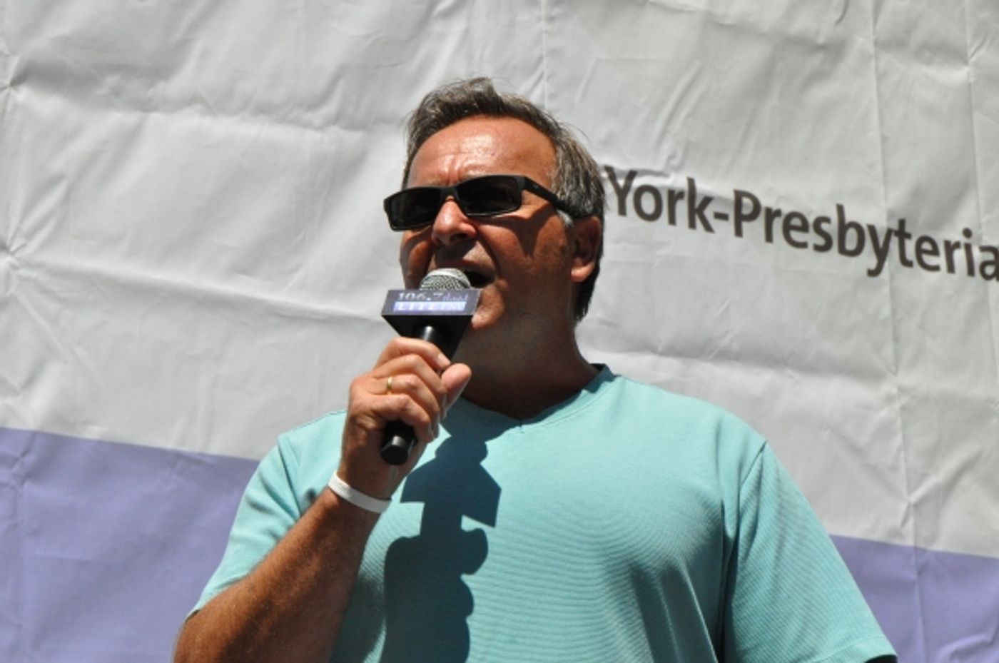 Photo Coverage: Casts of KINKY BOOTS, BEAUTIFUL, PHANTOM & More Perform in Bryant Park  Image