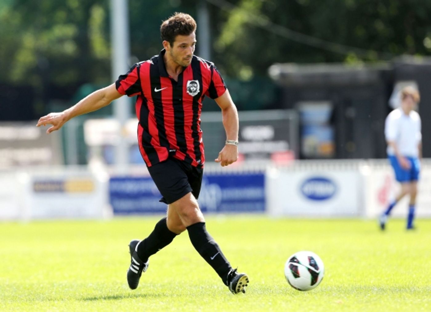 Photo Coverage: LES MIS v PHANTOM - The Previous Matches!  Image