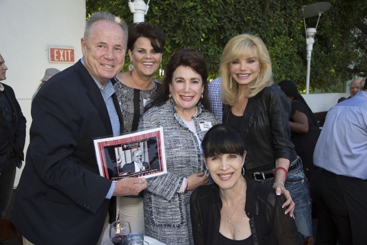 Tom and Brigid LaBonge, Donelle Dadigan, Linda Jensen and Loni Anderson at 