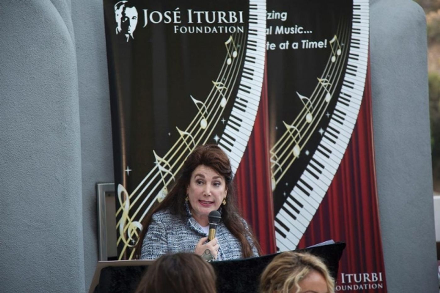 Photo Flash: Jose Iturbi Foundation Salutes Sinatra's 100th at the Hollywood Bowl  Image