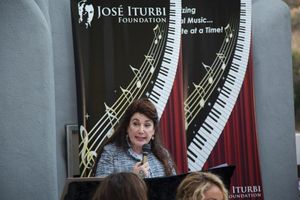 Donelle Dadigan @ BroadwayWorld Donelle Dadigan Photo