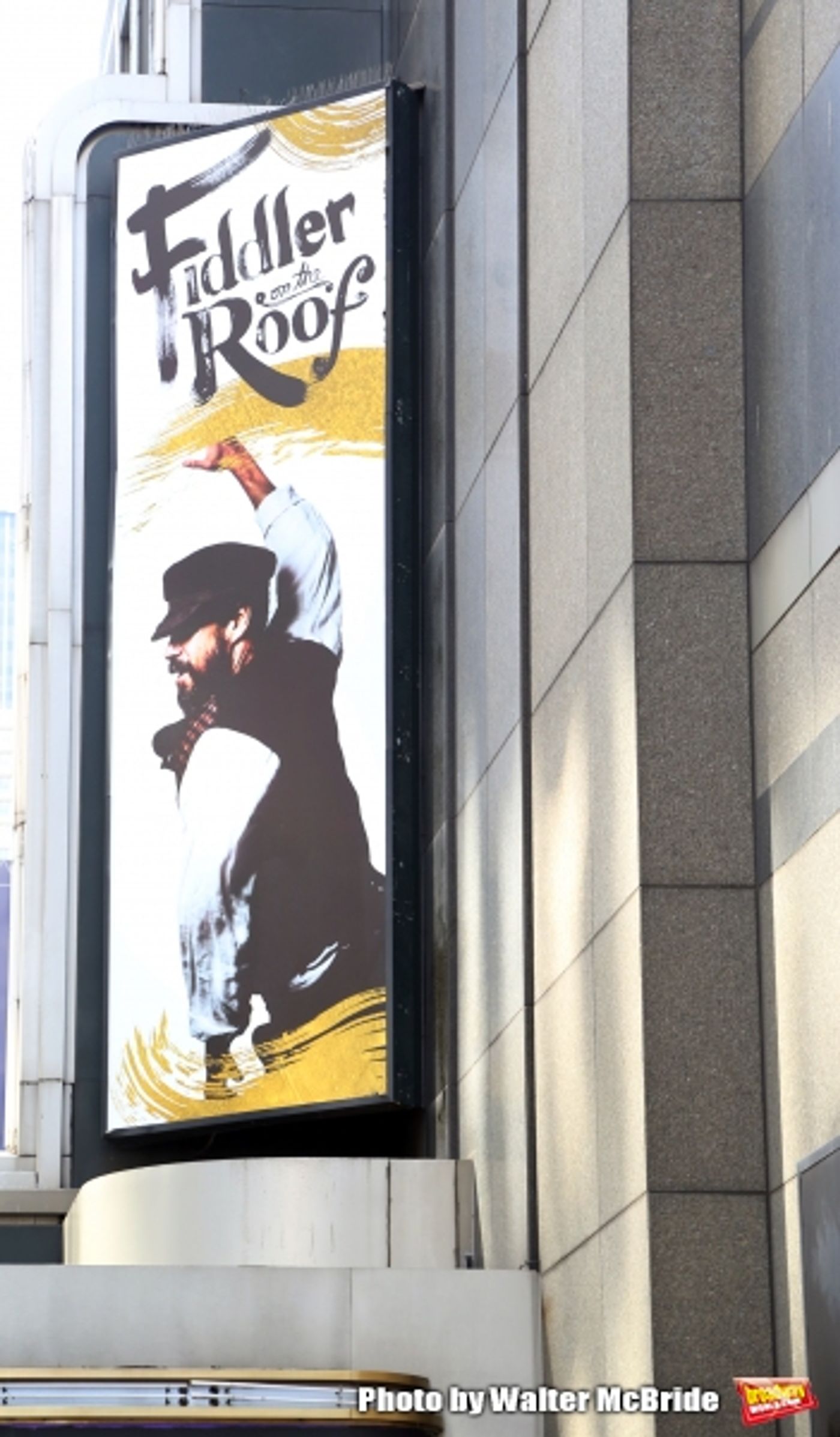 Photo Coverage: UP ON THE MARQUEE: FIDDLER ON THE ROOF, Starring Danny Burstein  Image
