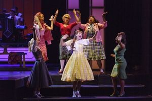 Solea Pfeiffer & Cast @ BroadwayWorld Solea Pfeiffer & Cast Photo