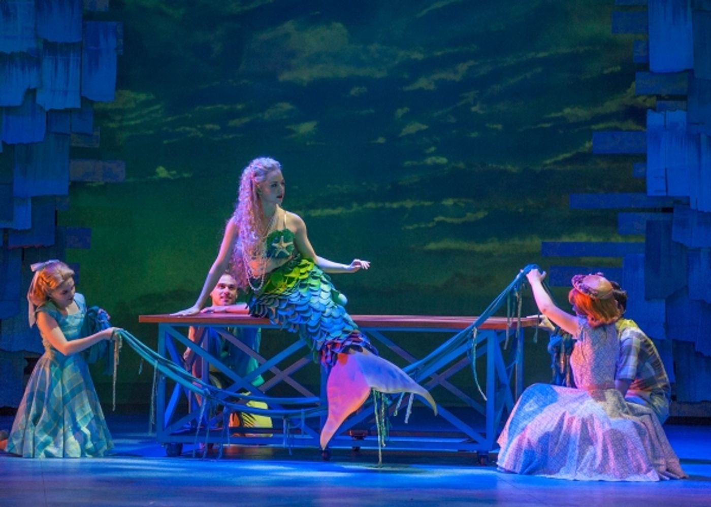 Photo Flash: First Look at David Elder, Emily Skinner and More in Lyric Theatre of Oklahoma's BIG FISH  Image