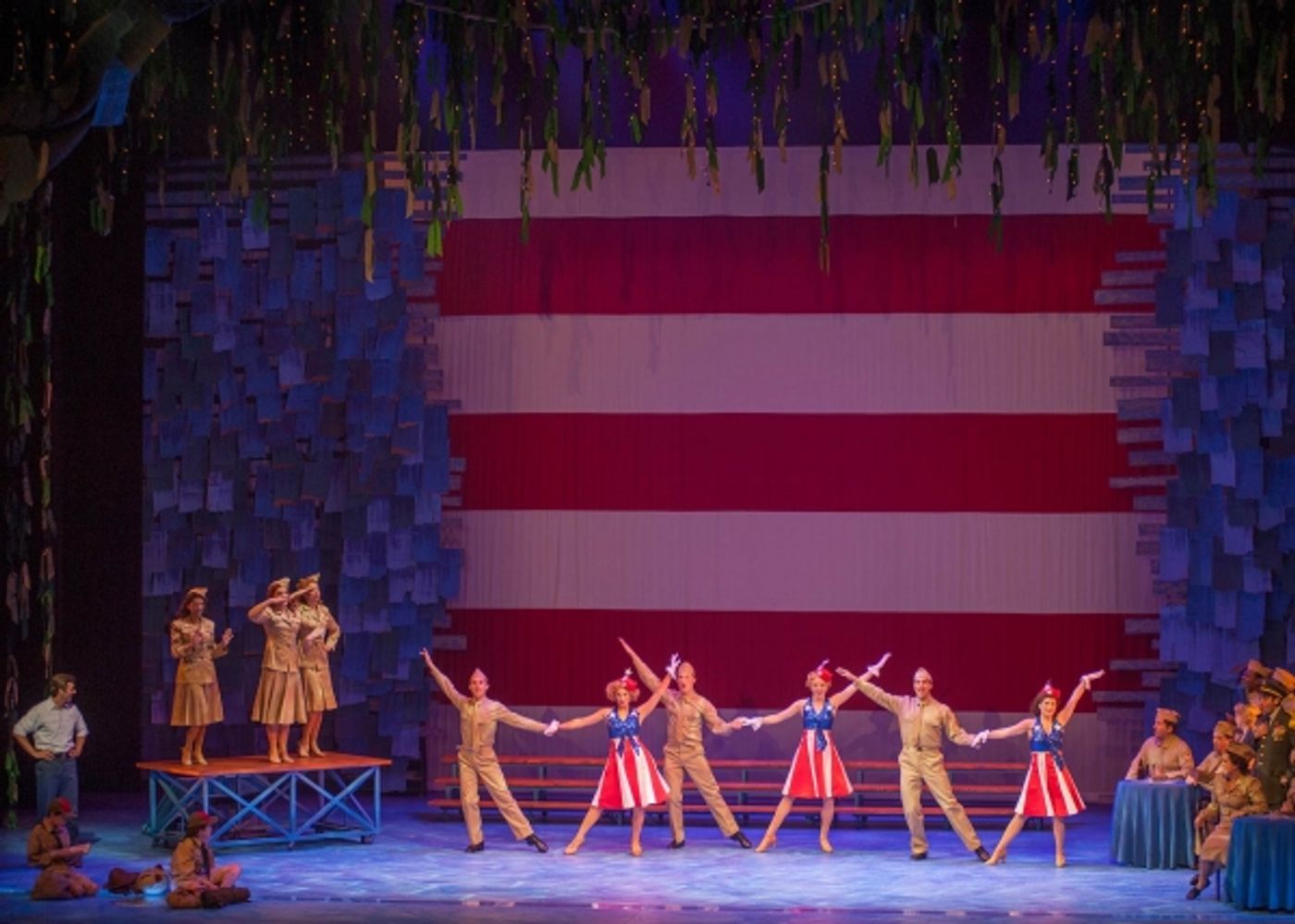 Photo Flash: First Look at David Elder, Emily Skinner and More in Lyric Theatre of Oklahoma's BIG FISH  Image