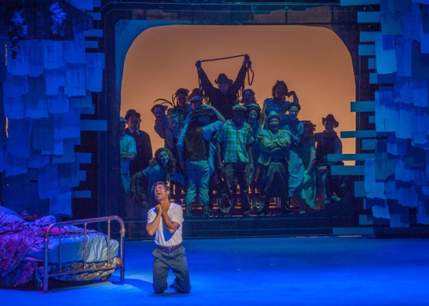 Photo Flash: First Look at David Elder, Emily Skinner and More in Lyric Theatre of Oklahoma's BIG FISH  Image