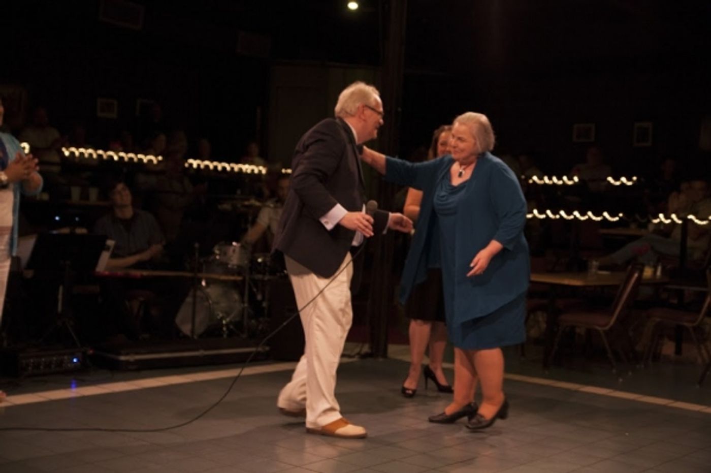 Photo Coverage: Nashville's Big Reveal: The First Night Preview Party  Image