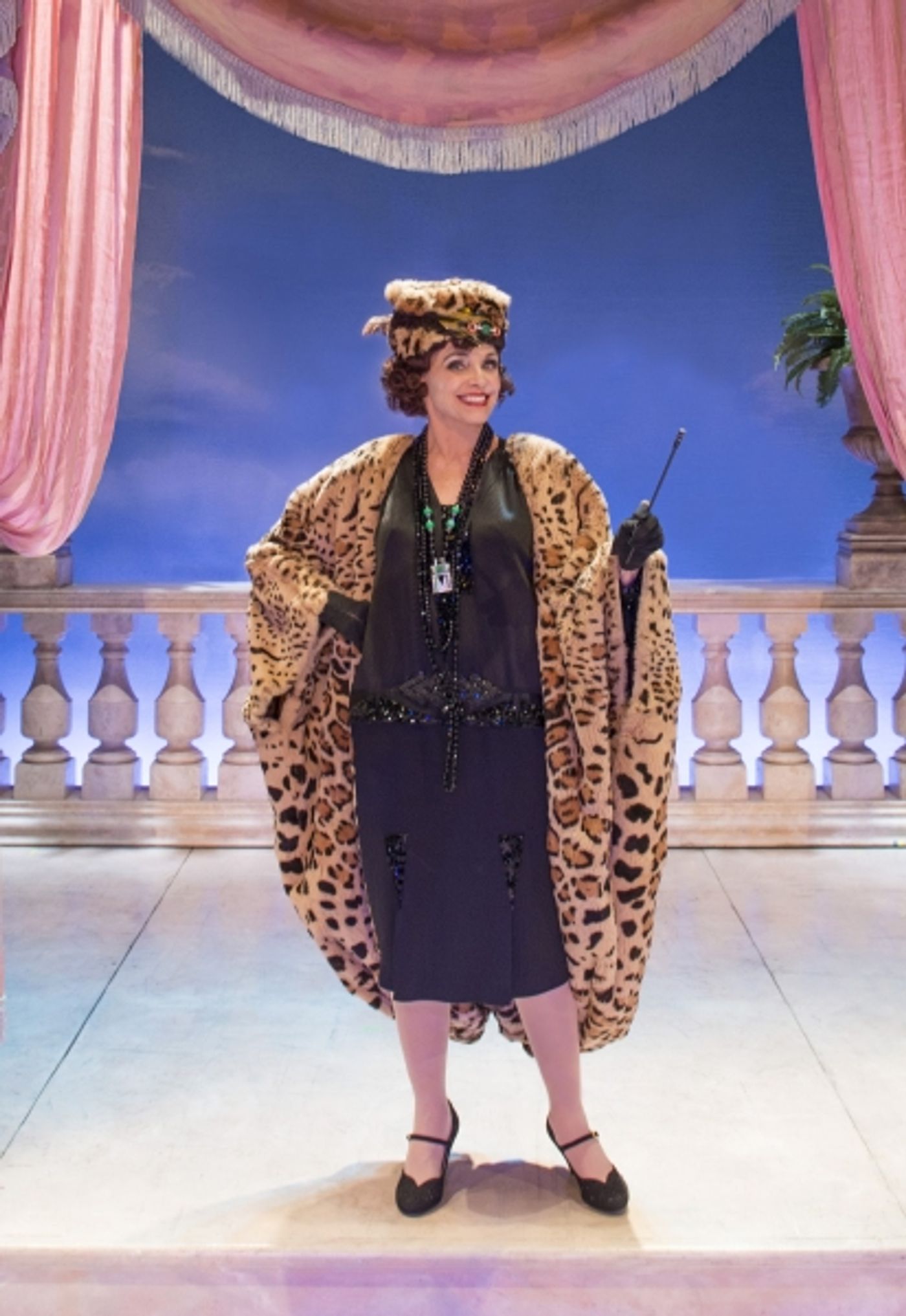 Photo Flash: First Look at Valerie Harper, Sally Struthers and More in Ogunquit's NICE WORK IF YOU CAN GET IT  Image