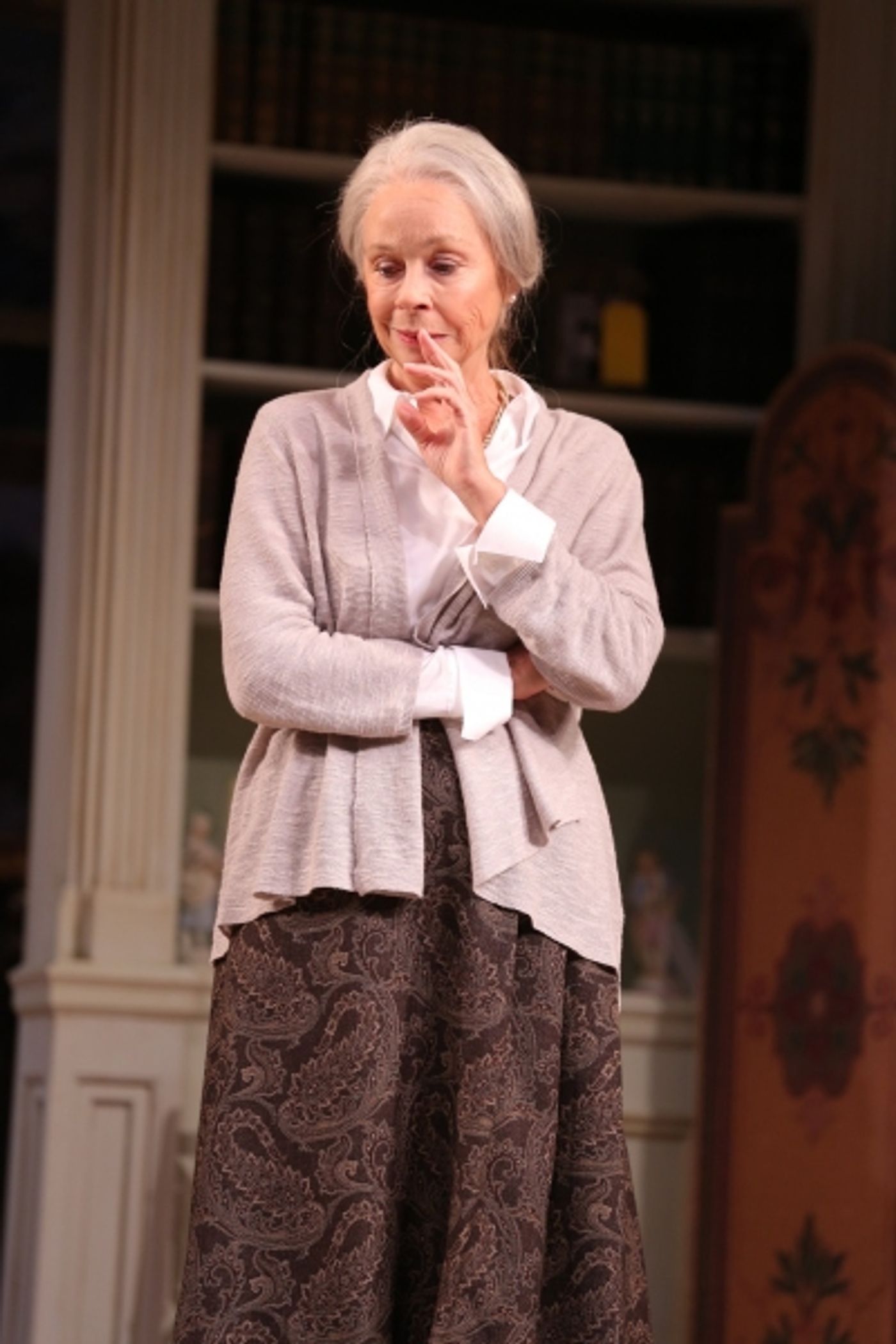 Photo Flash: First Look at World Premiere of A.R. Gurney's LOVE & MONEY, Now Playing at Westport Country Playhouse  Image