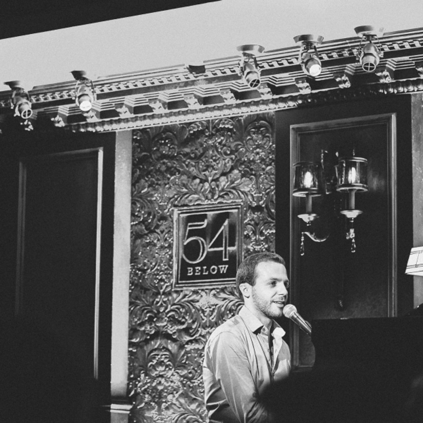 Photo Flash: Blake Pfeil Tributes Joni Mitchell in 54 Below Debut  Image