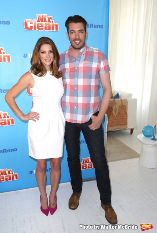 Ashley Greene and Jonathan Scott Photo