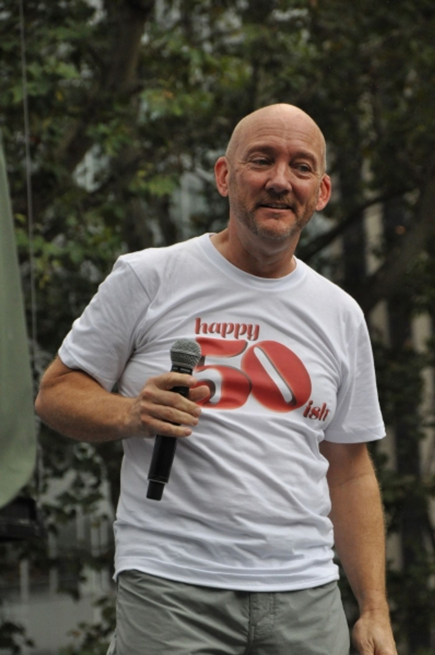 Photo Coverage: Casts of MATILDA, ON THE TOWN & More Perform in Bryant Park!  Image
