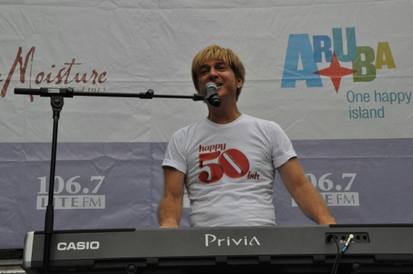 Photo Coverage: Casts of MATILDA, ON THE TOWN & More Perform in Bryant Park!  Image