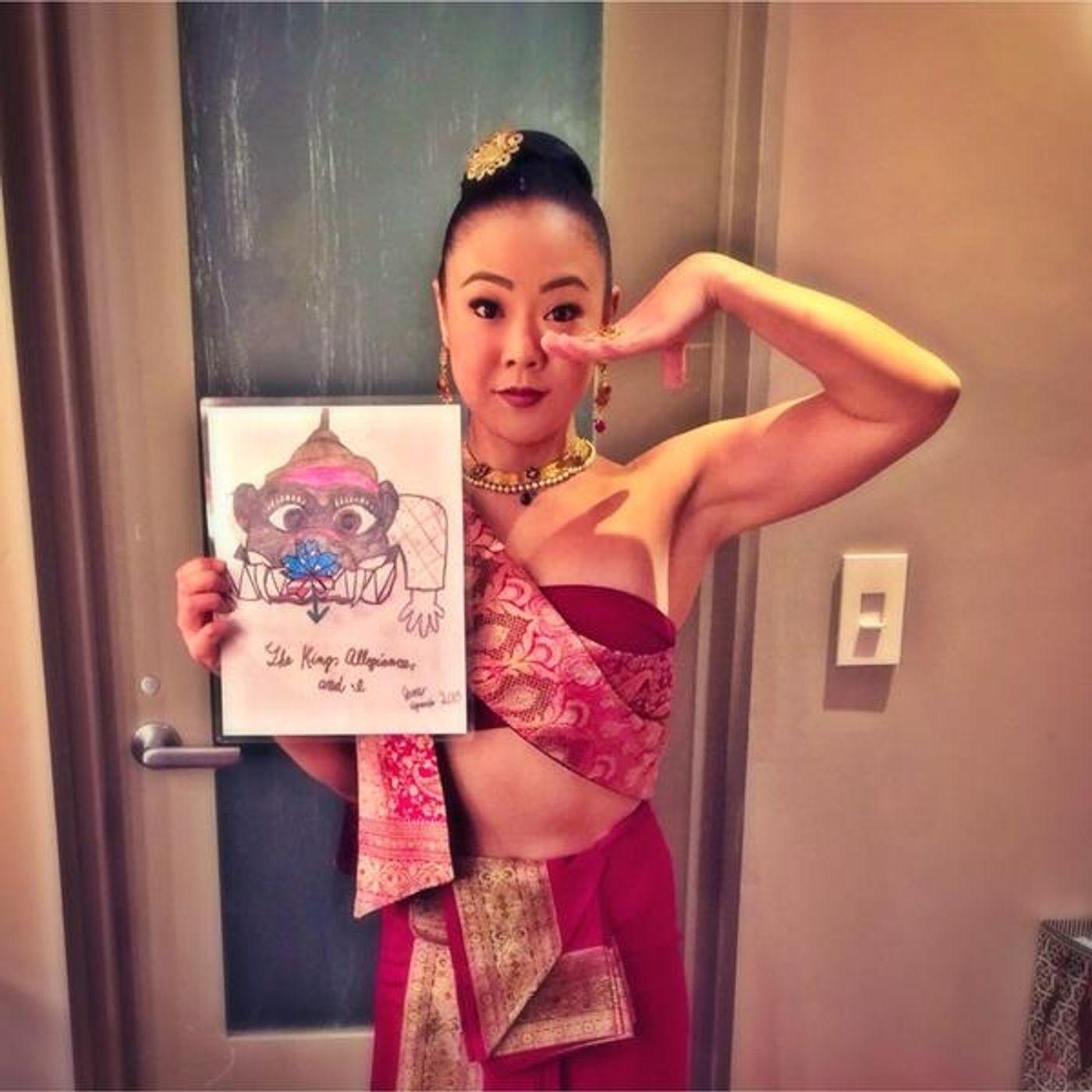 Photo Flash: Saturday Intermission Pics, 8/01- THE KING AND I, LES MIS, AN AMERICAN IN PARIS, and More  Image