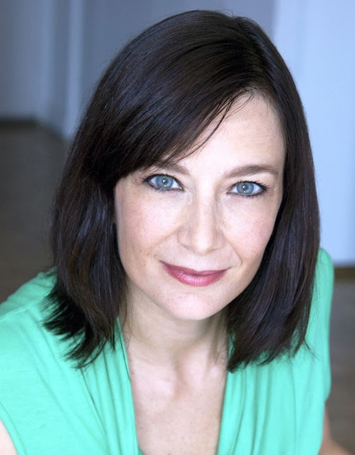 Photo Coverage: BACKWARDS IN HIGH HEELS at Westchester Broadway Theatre  Image