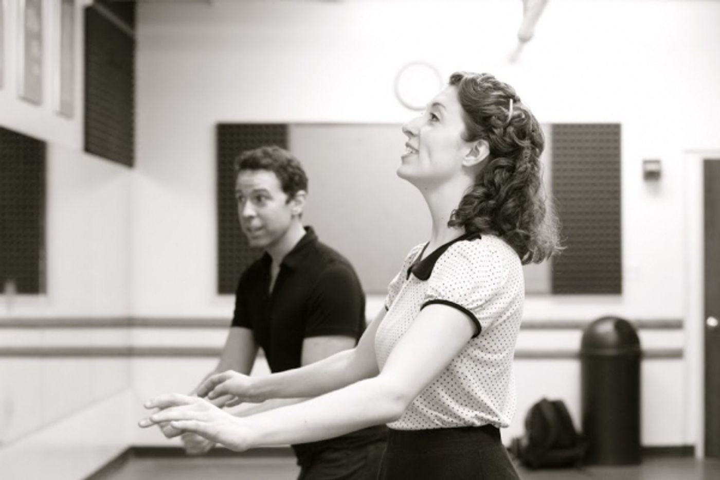 Photo Coverage: BACKWARDS IN HIGH HEELS at Westchester Broadway Theatre  Image