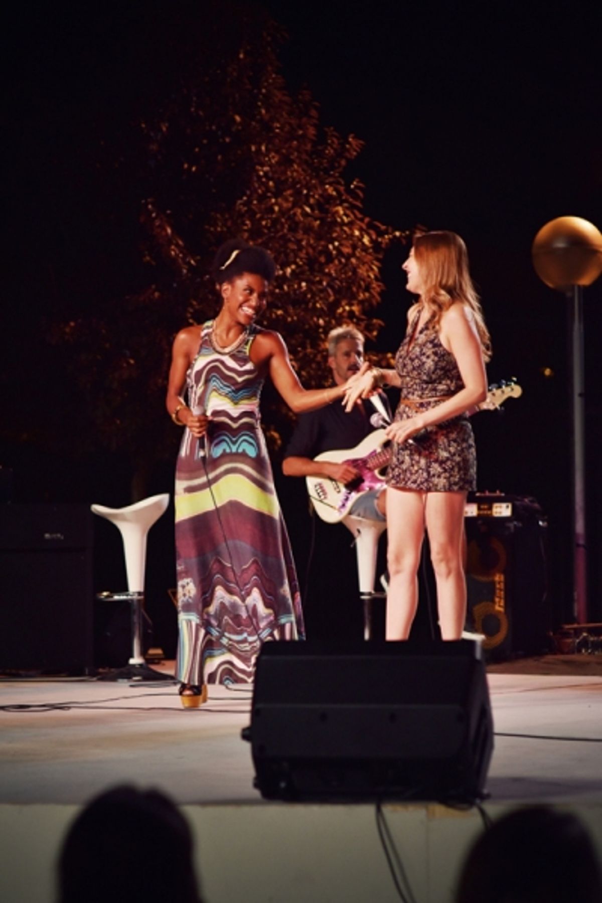 Mireia Mambo y Lucy Lummis at 