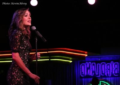 Laura Osnes Photo